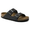Унисекс кожени чехли Биркенщок / BIRKENSTOCK Arizona Soft Footbed черни външен поглед отпред