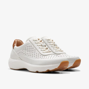 Дамски обувки Clarks Tivoli Grace 26176419 цвят бял от ест. кожа за широк крак - снимка 1