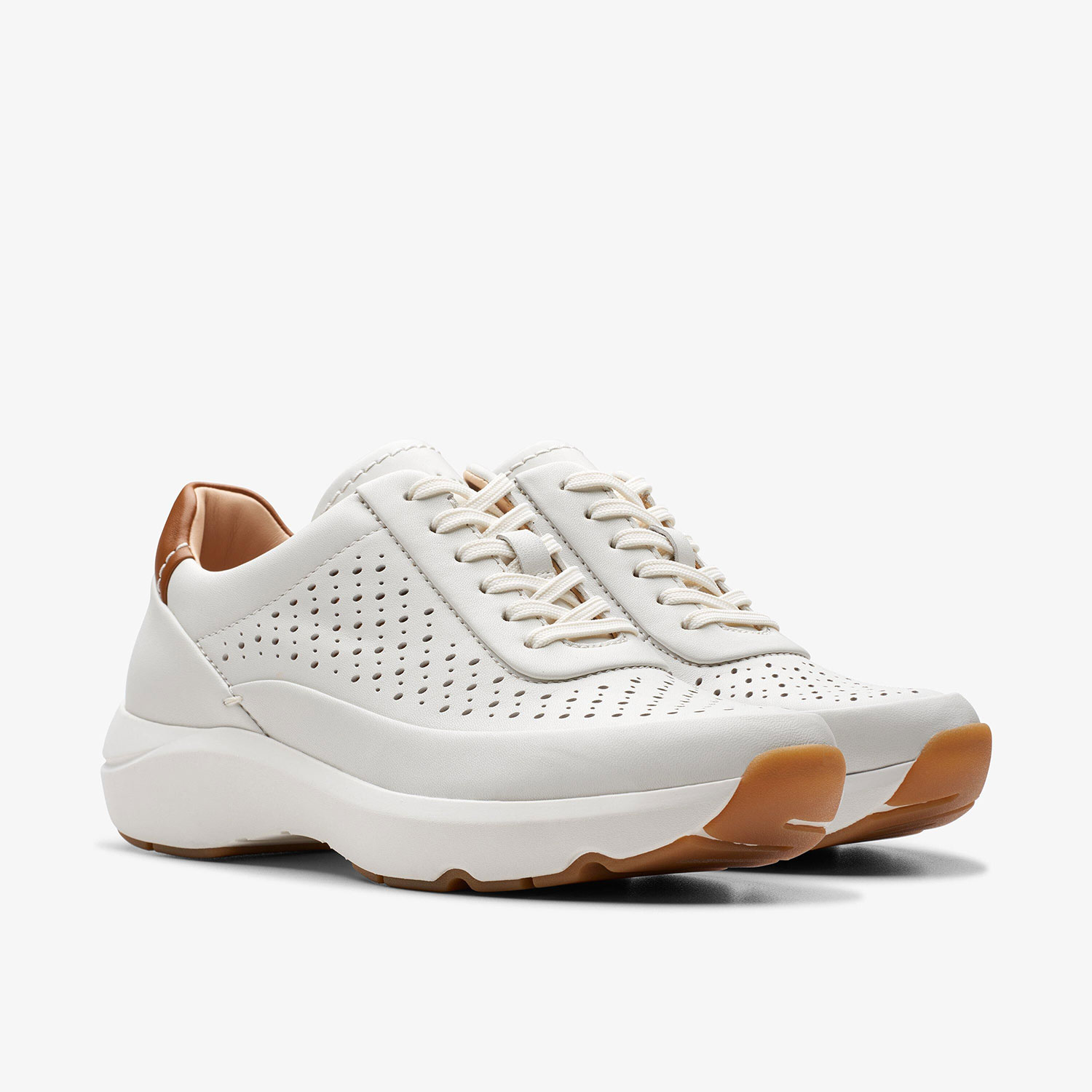 Дамски обувки Clarks Tivoli Grace 26176419 цвят бял от ест. кожа за широк крак - снимка 1