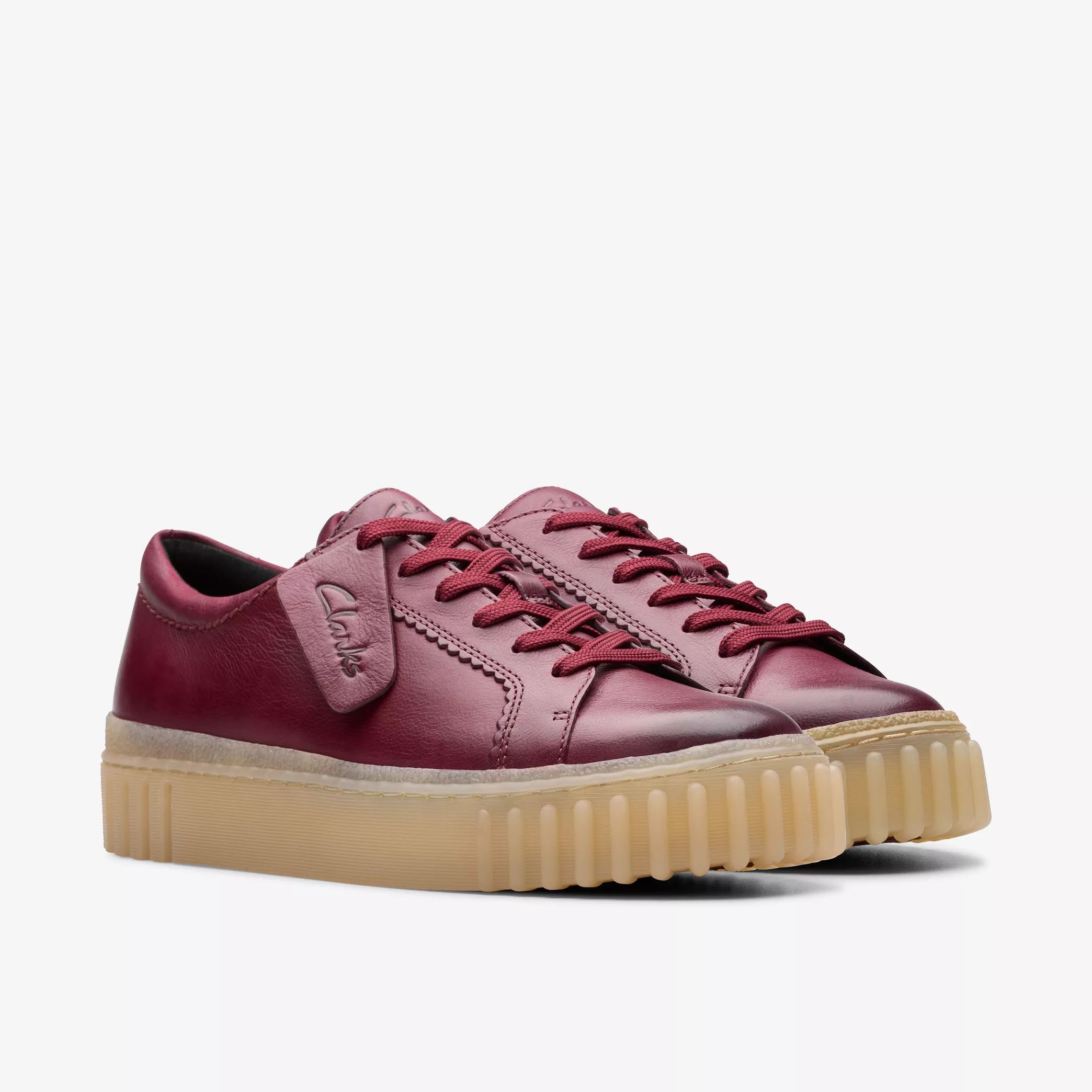Дамски ежедневни обувки Clarks Mayhill Walk 26178853 винени от естествена кожа - снимка 1