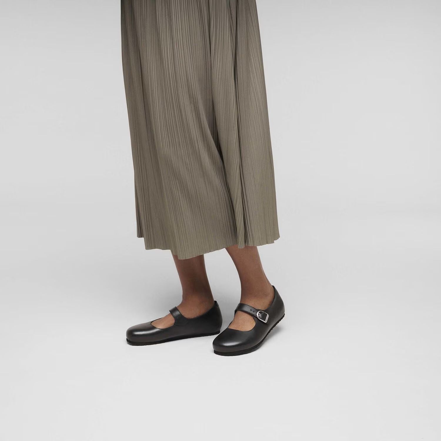 дамски ежедневни отворени обувки birkenstock santa clarita lena black 1030191 - снимка 7