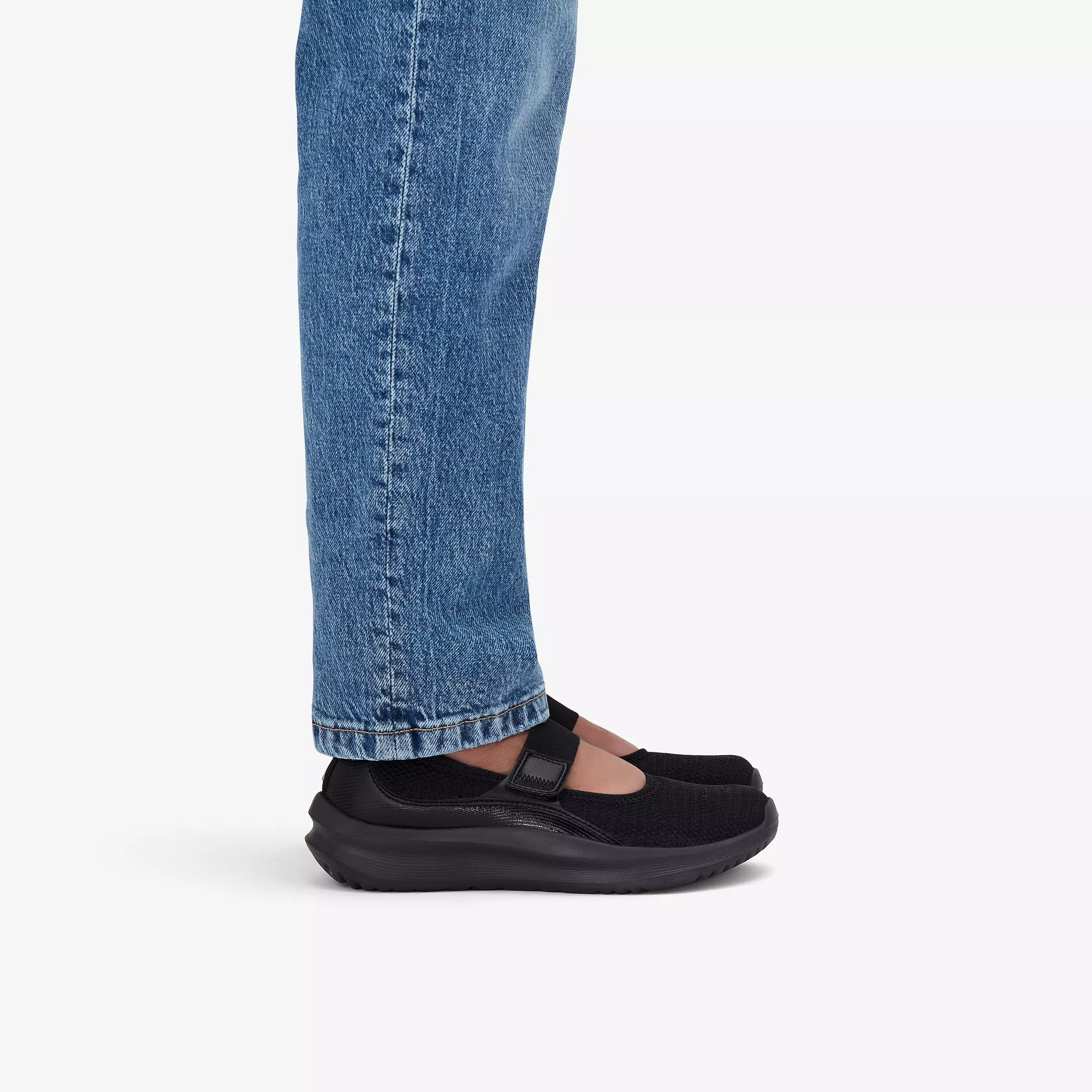 дамски обувки clarks solevana jane 26184278 черни от текстил - снимка 2