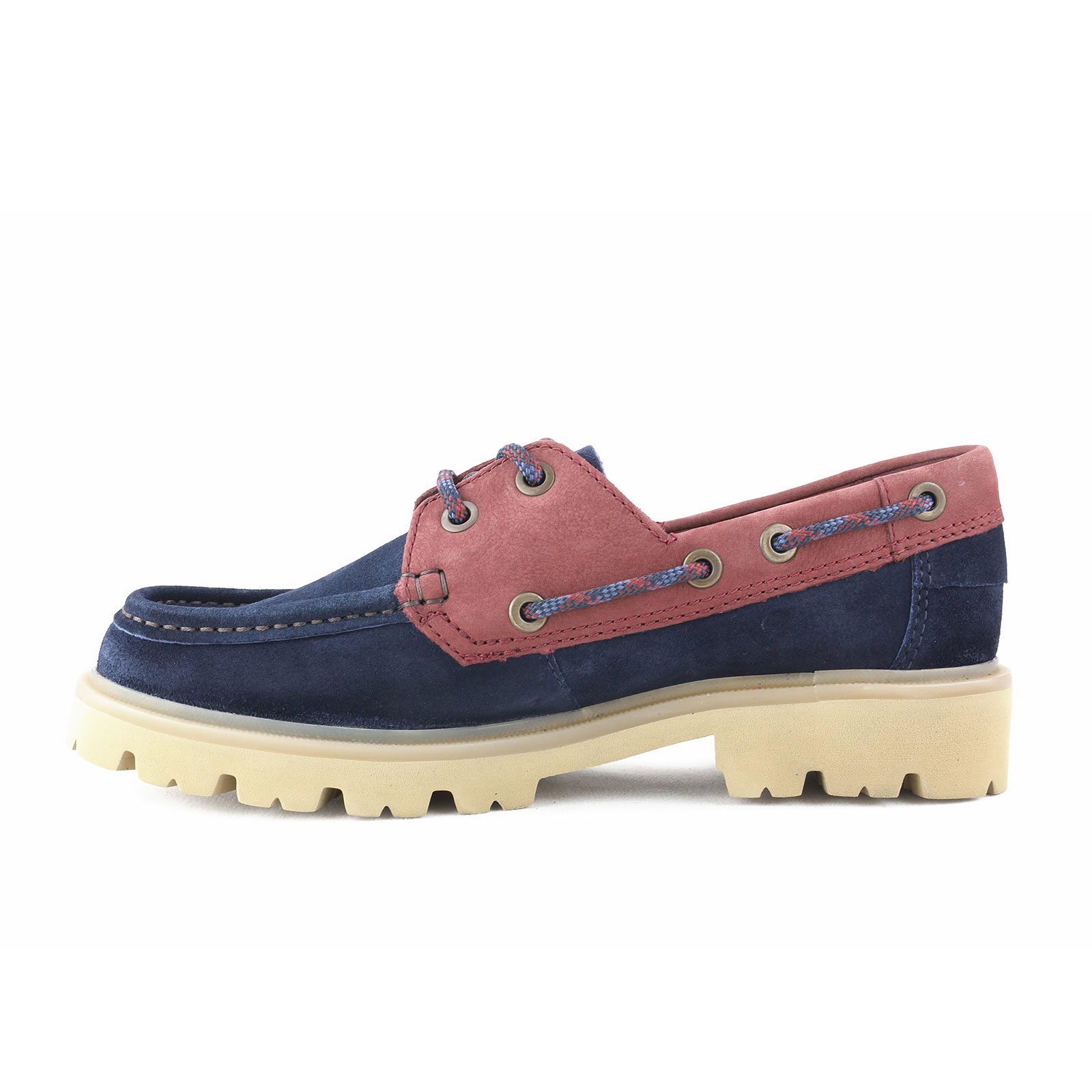 мъжки обувки clarks cleyhill boat в тъмно синьо и червено от велур - снимка 4
